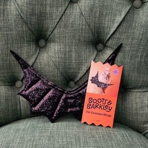 Boots & Barkley Glittery Black Pet Cat Wings